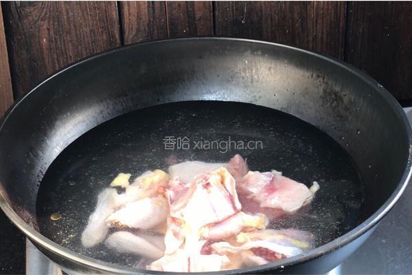 黄瓜炖鸡块的做法图解3