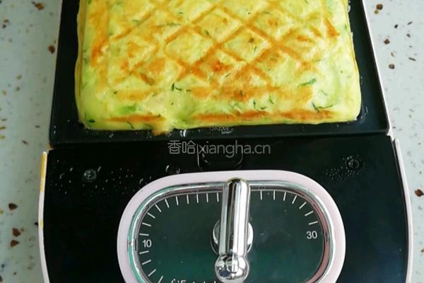 黄瓜丝鸡蛋饼的做法图解9
