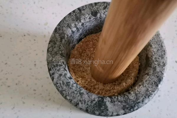 芝麻葱香花卷的做法图解2