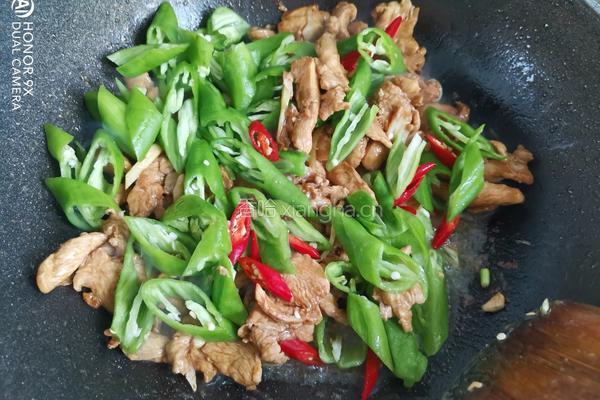 小炒鸡胸肉的做法图解8