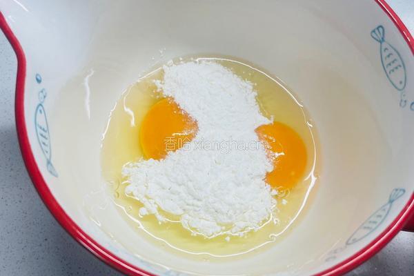 快手早餐：葱花鸡蛋饼的做法图解2