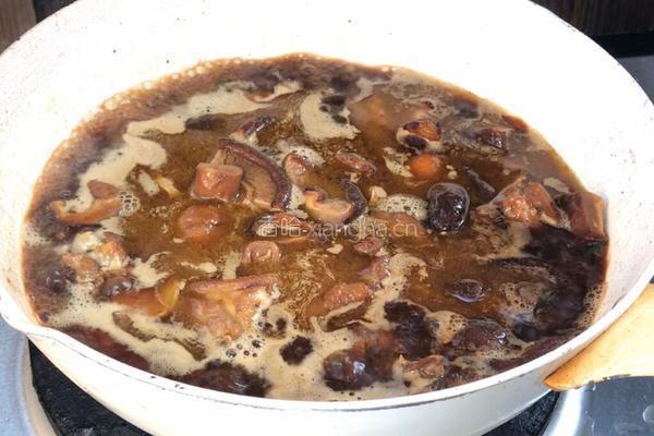 香菇烧鸭肉的做法图解13