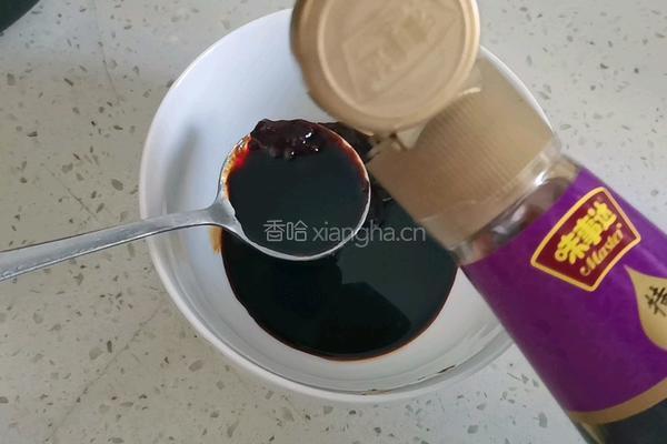 酱香烤猪蹄的做法图解3