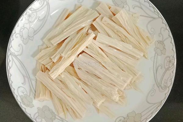 凉拌腐竹西芹的做法图解9