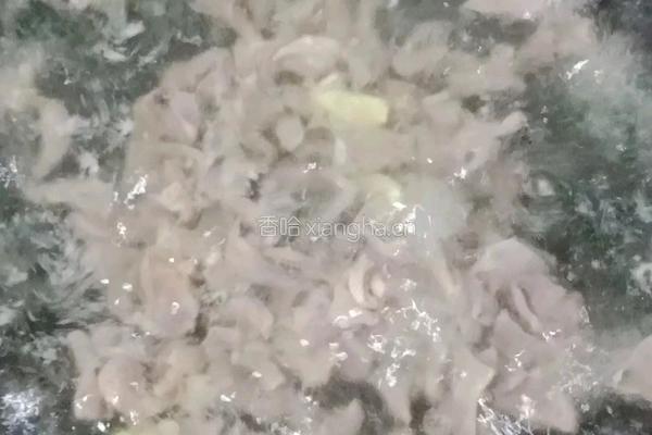 酸豆角炒鸭肾的做法图解8