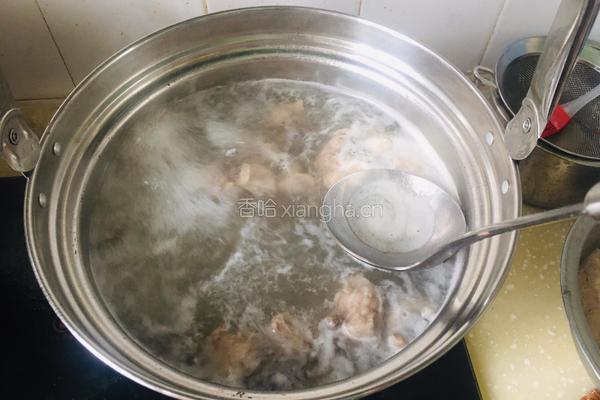 羊肉炖萝卜的做法图解4