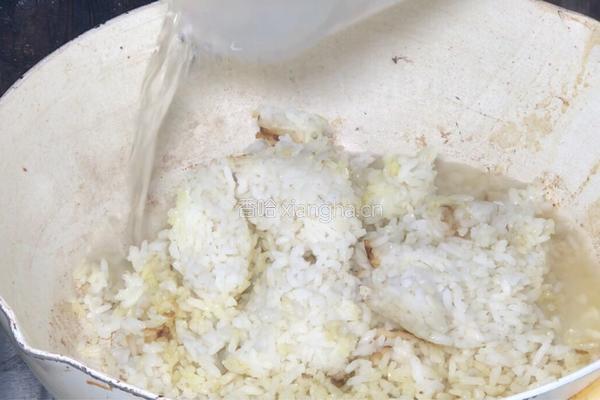 玉米虾仁蛋炒饭的做法图解10