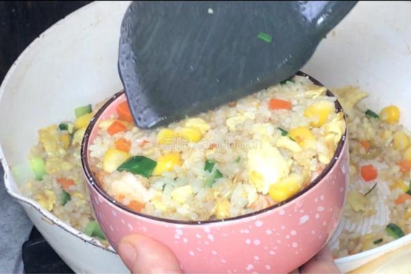 玉米虾仁蛋炒饭的做法图解13