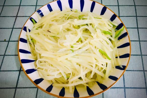 青椒土豆丝的做法图解8
