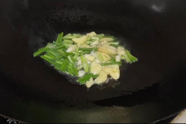 葱香炒虾的做法图解4