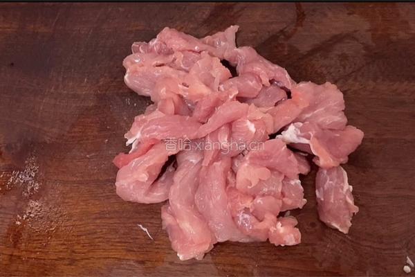 鹿茸菇瘦肉汤的做法图解1
