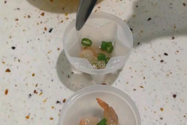虾仁蒸蛋的做法图解3