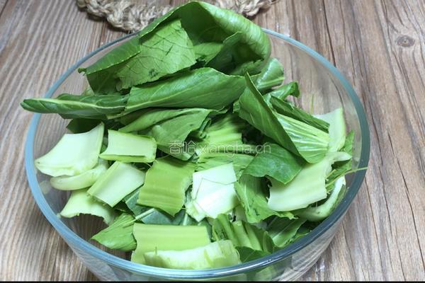 小白菜烧肉圆子的做法图解2