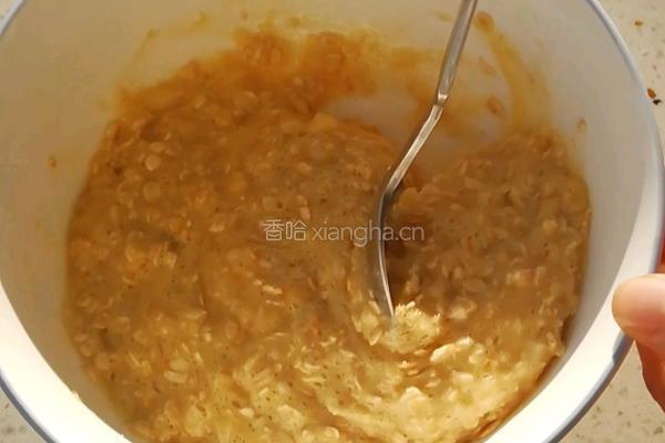 香蕉燕麦饼的做法图解4