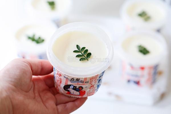 大白兔奶冻的做法图解10