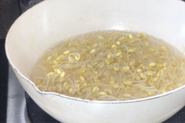 黄豆芽炒肉丝的做法图解5