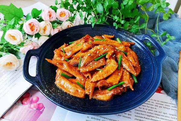 红烧鸡翅尖的做法图解12