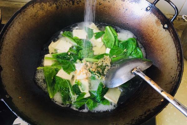 菜心豆腐汤的做法图解6