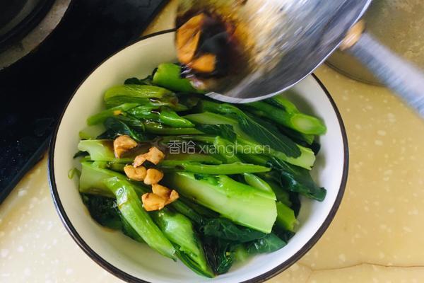 黄金蒜头淋芥兰的做法图解7