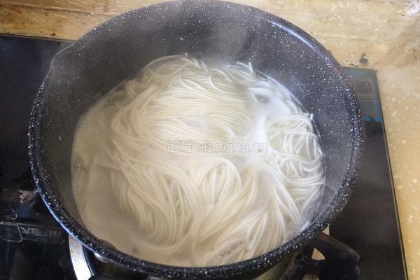 清汤龙须面的做法图解4