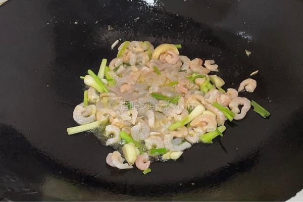包菜鸡蛋炒粉丝的做法图解7