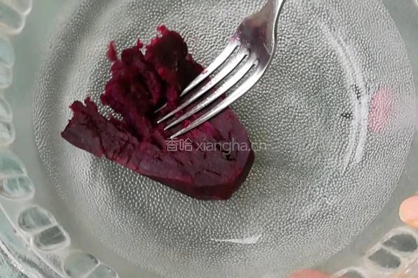 波霸奶茶里的小团子的做法图解1