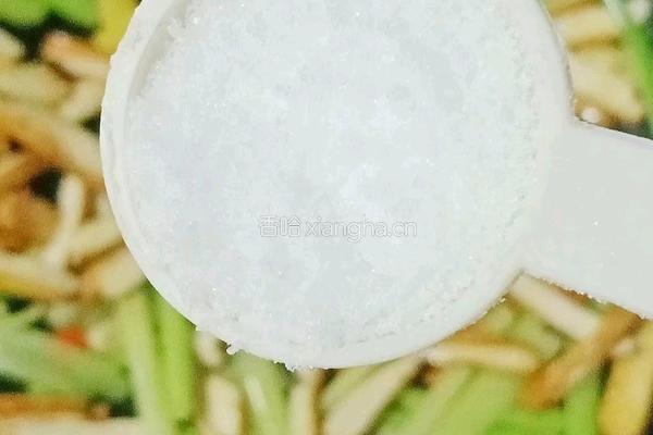 芹菜香干炒肉丝的做法图解10