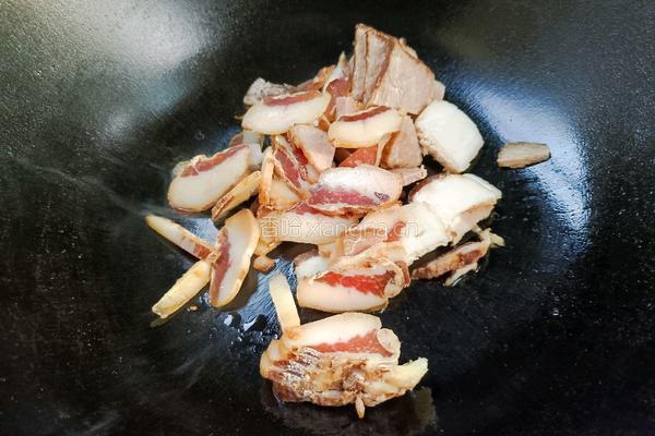 回锅肉炒白萝卜的做法图解5