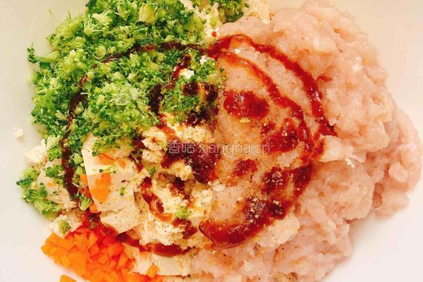 豆腐鸡肉饼的做法图解2