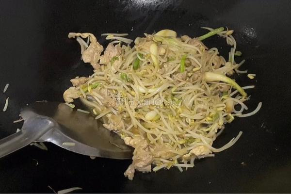 豆芽炒肉丝的做法图解8