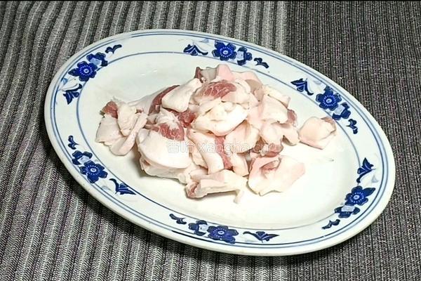 干锅土豆片的做法图解1