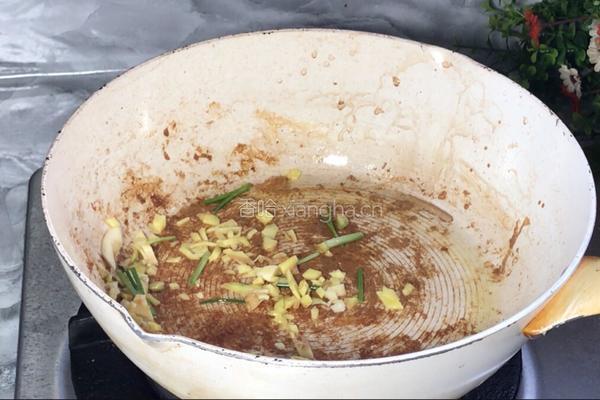 西兰花炒虾仁的做法图解7