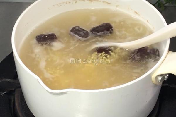 百合小米粥的做法图解6