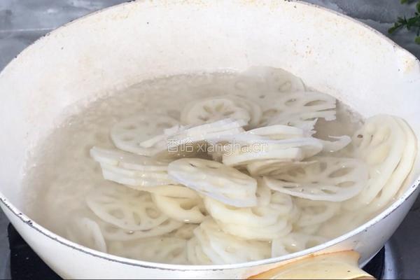 姜汁藕片的做法图解5