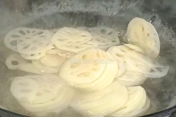 姜汁藕片的做法图解4