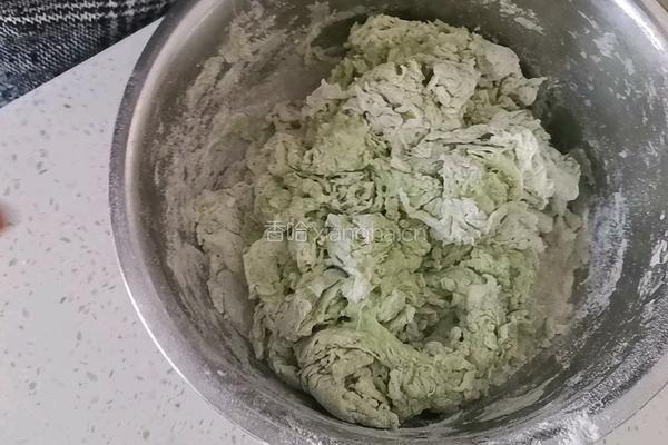 菠菜柳叶馒头的做法图解6