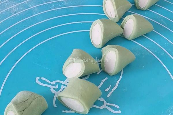 白菜翡翠饺子的做法图解12
