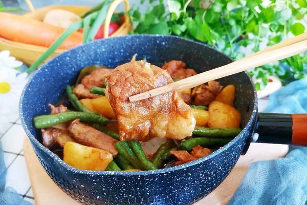 排骨土豆炖豆角的做法图解13