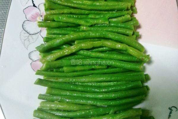 麻酱蒜末拌豇豆的做法图解4