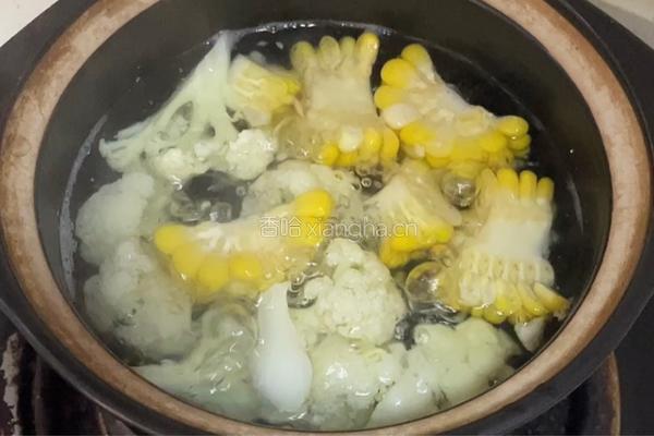 麻辣炒泡面的做法图解4