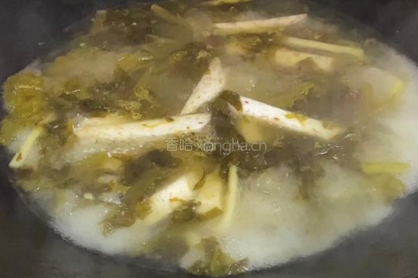 老坛酸菜面的做法图解4