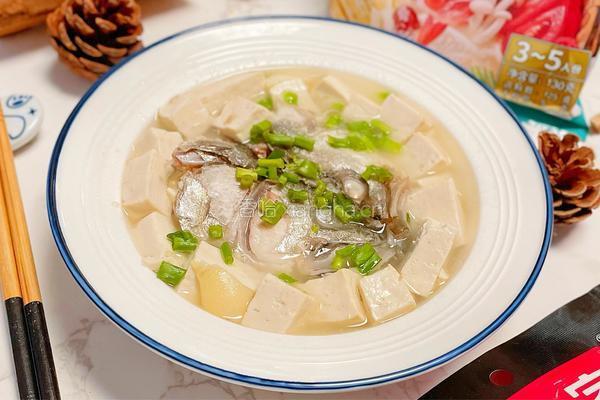 鱼头豆腐汤的做法图解12