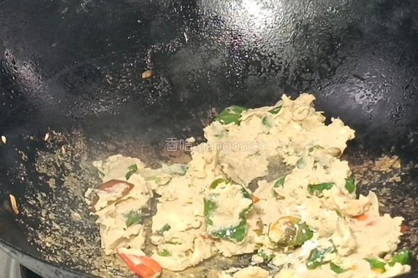 辣椒炒霉豆渣的做法图解7