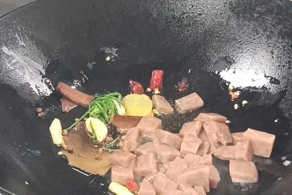 红焖牛肉的做法图解5