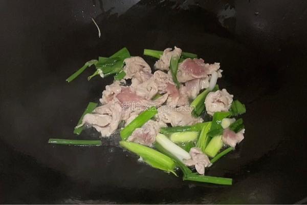 肉片炒蘑菇的做法图解5