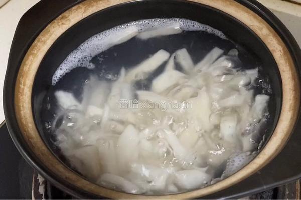 酸辣莲藕的做法图解4