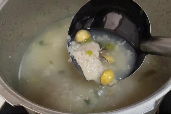 小鲍鱼芋头粥的做法图解12