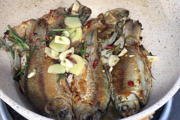 麻辣酥骨鱼的做法图解6