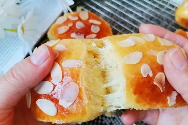 淡奶油小餐包的做法图解13
