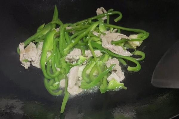 青椒丝炒肉片的做法图解9